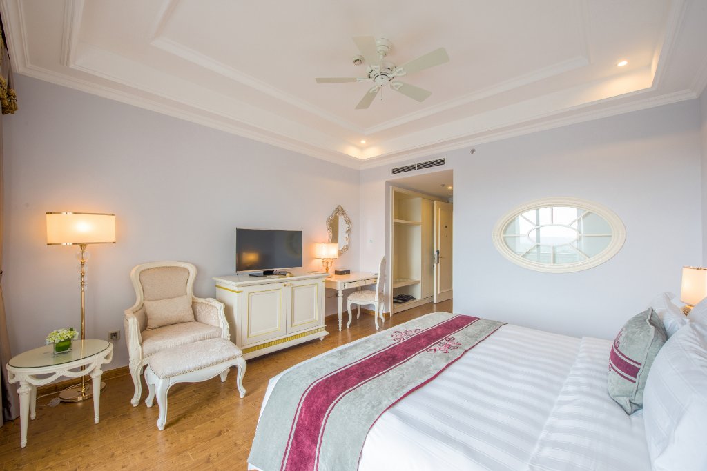 Khu Nghỉ Dưỡng Vinpearl Cửa Hội Resort & Villas