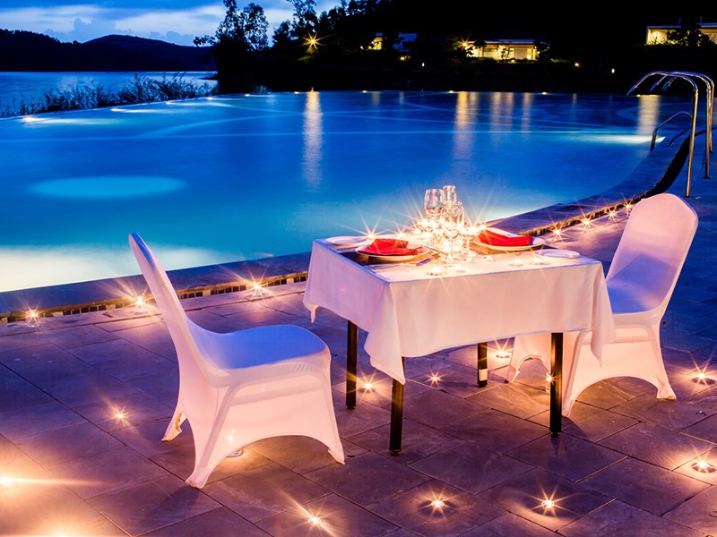 Khách sạn Mường Thanh Luxury Diễn Lâm