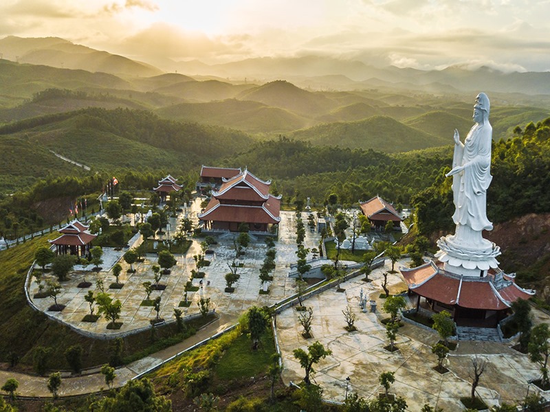 Khách sạn Mường Thanh Luxury Diễn Lâm