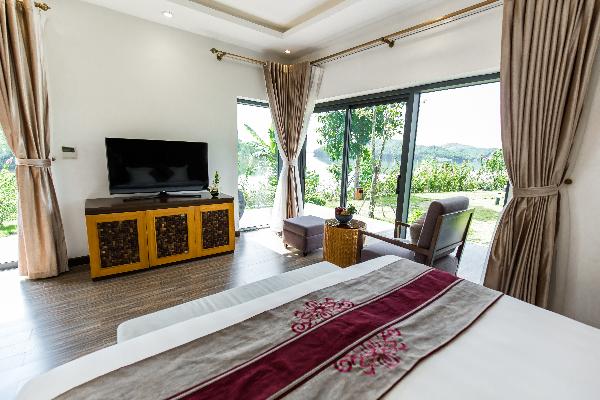 Deluxe Villa