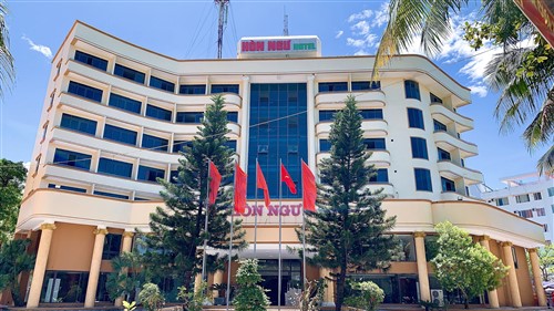 Khách sạn Hòn Ngư
